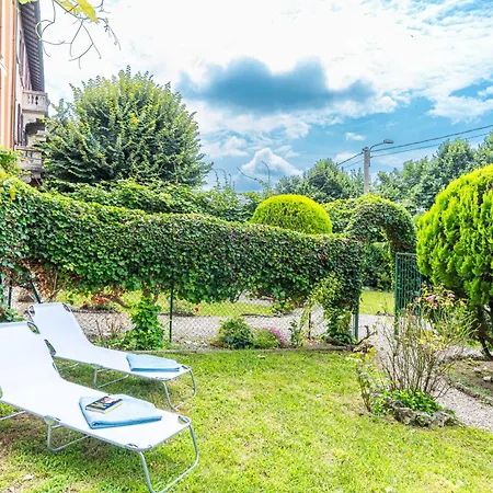 Semesterbostad Casa Vittoria Maslianico